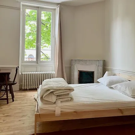 Lumineux Et Agreable T4 Proche Centre Daire *