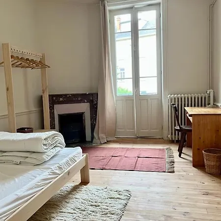 Lumineux Et Agreable T4 Proche Centre Daire